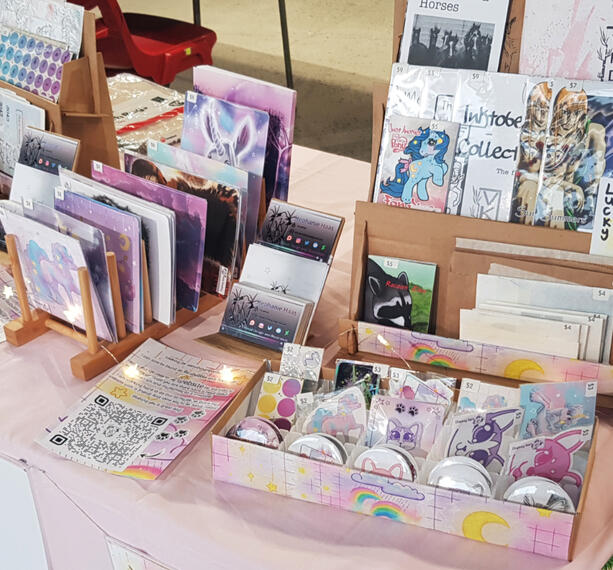 ．☆．。．:･° ☆☆ Craft table set up ☆☆ °:･．。．☆．